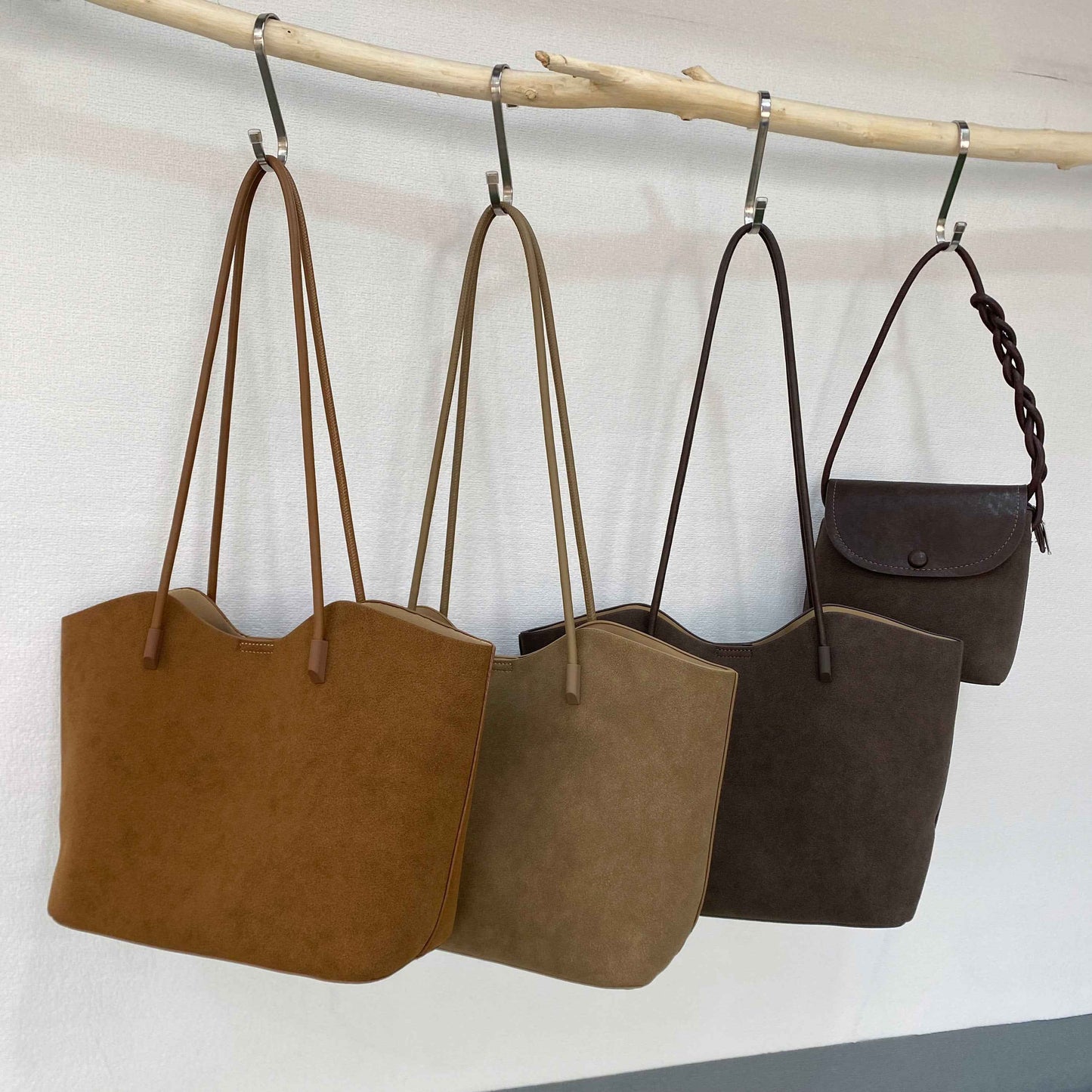 New Large-Capacity Minimalist Suede Bucket Bag