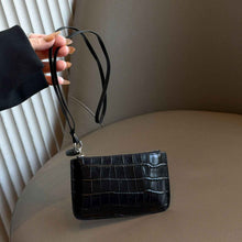 Multi-use Neck-hanging Cardholder And Coin Purse Made From Premium Oil-waxed Full-grain Cowhide