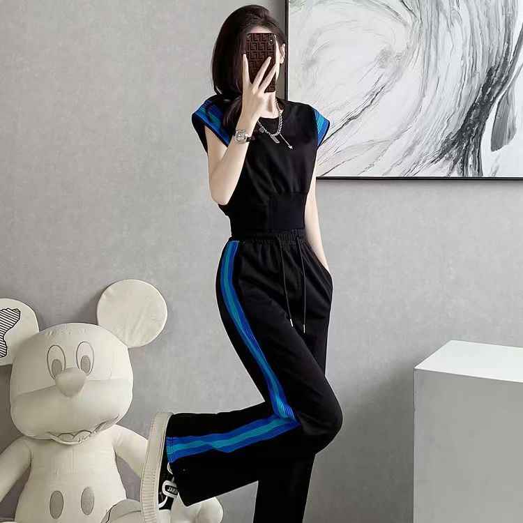 Women's Summer High-End Contrasting Color Short-Sleeve Top And High-Waist Wide-Leg Pants Two-Piece Set