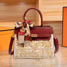 Rare Embroidered Chinese-Style Bag For Women