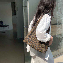 High-End Leopard-Print Design Tote Bag Large-Capacity Casual Shoulder Bag