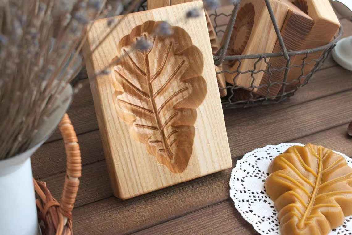 Home Kitchen Restaurant Hotel Gift Easter Cookie Mold