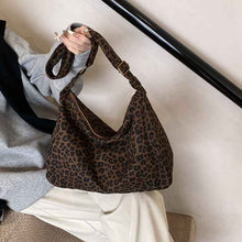 Large Capacity Leopard-Print Shoulder Crossbody Bag