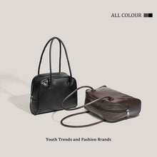 Stylish Versatile Handbag A Chic Crossbody Or Underarm Bag